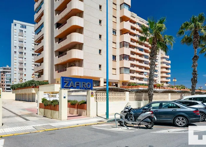 Zafiro 28c - Grupo Turis