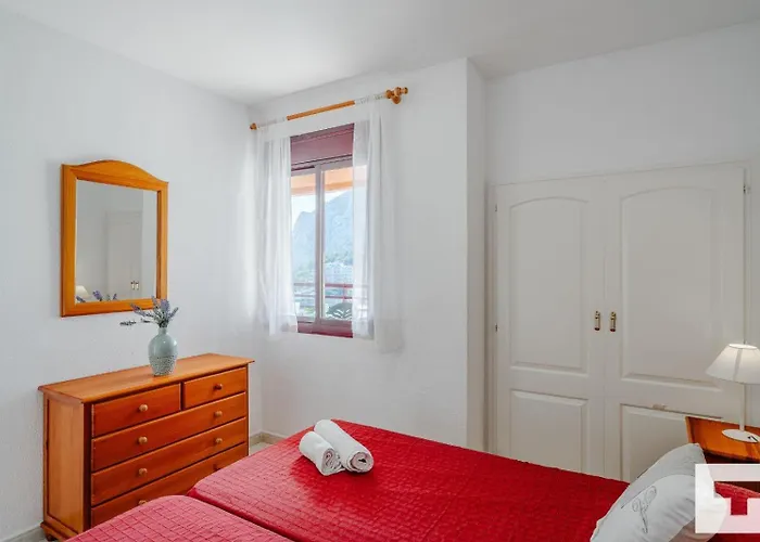 Zafiro 28c - Grupo Turis * Calpe