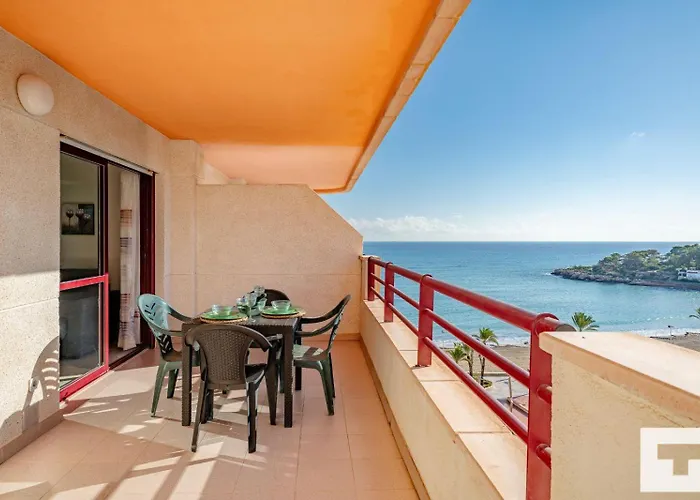 Zafiro 28c - Grupo Turis *